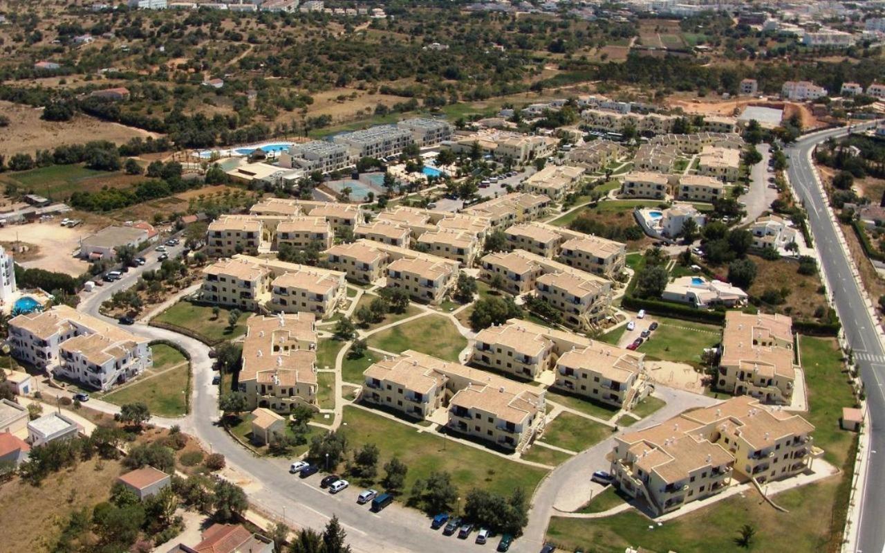 Lovely One Bedroom Apartment In Alvor Buitenkant foto