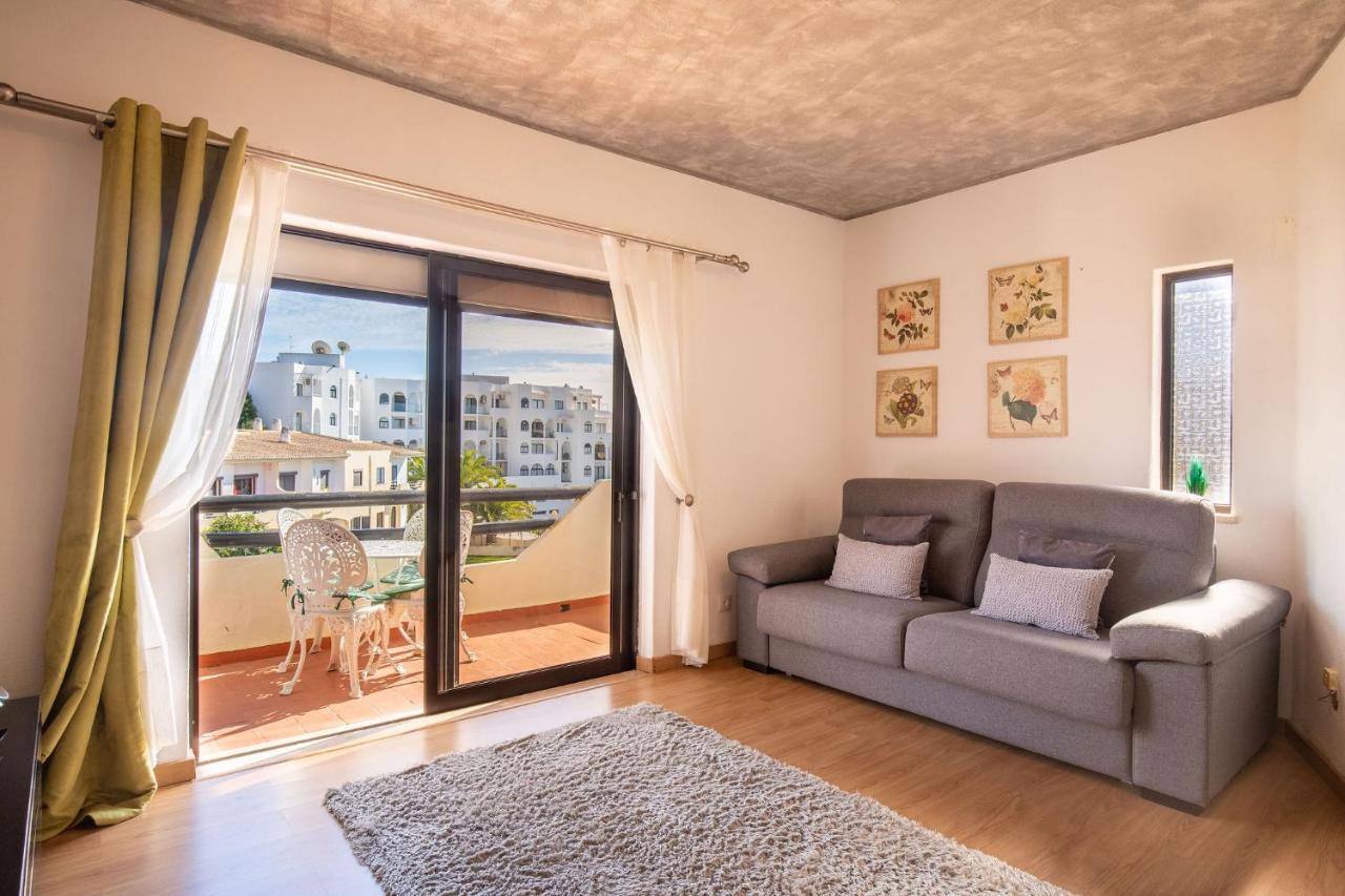 Lovely One Bedroom Apartment In Alvor Buitenkant foto